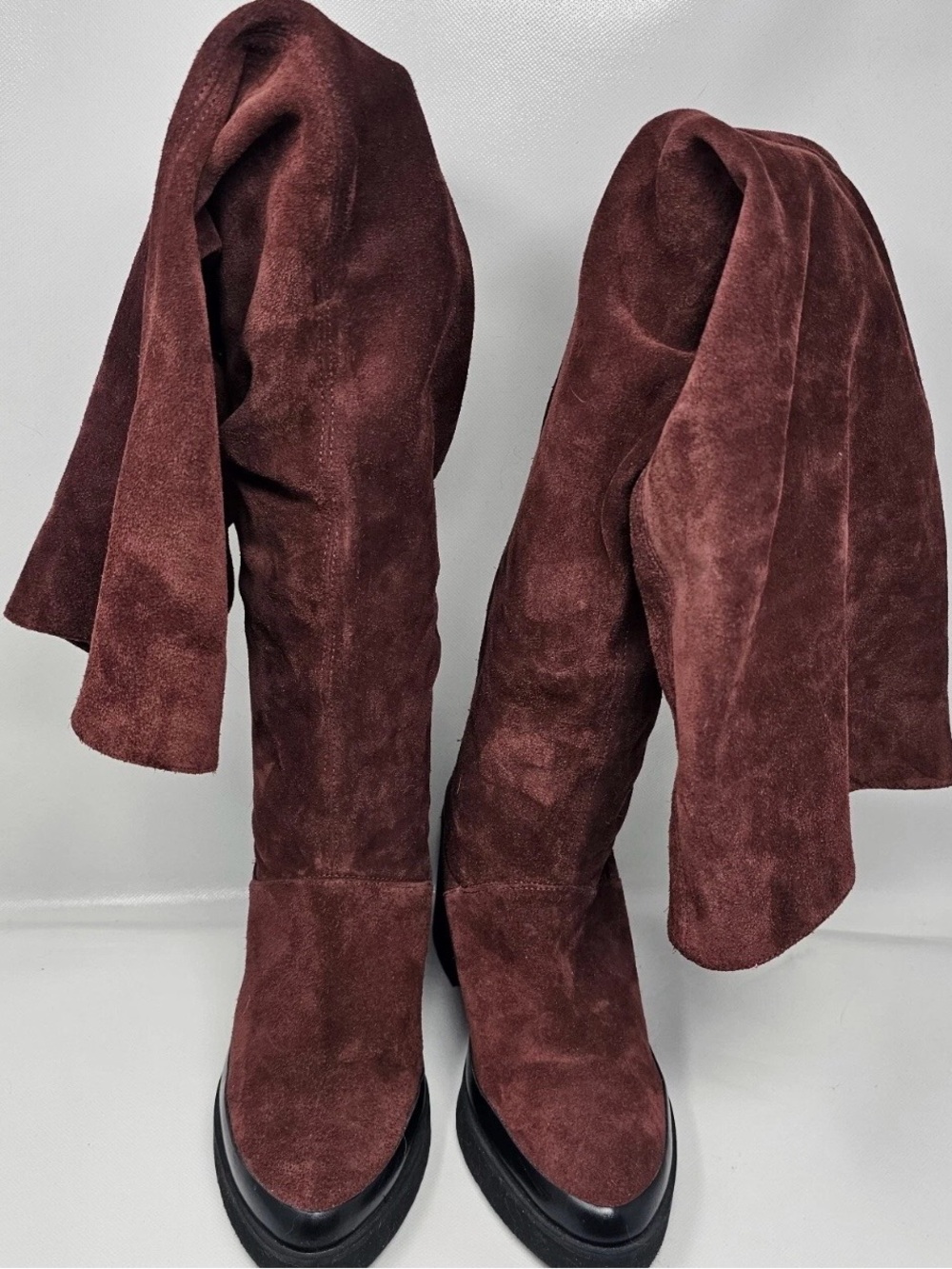 André Assous Women Size EU 37/US 6,5 Maroon Colored Suede Thigh High Boots